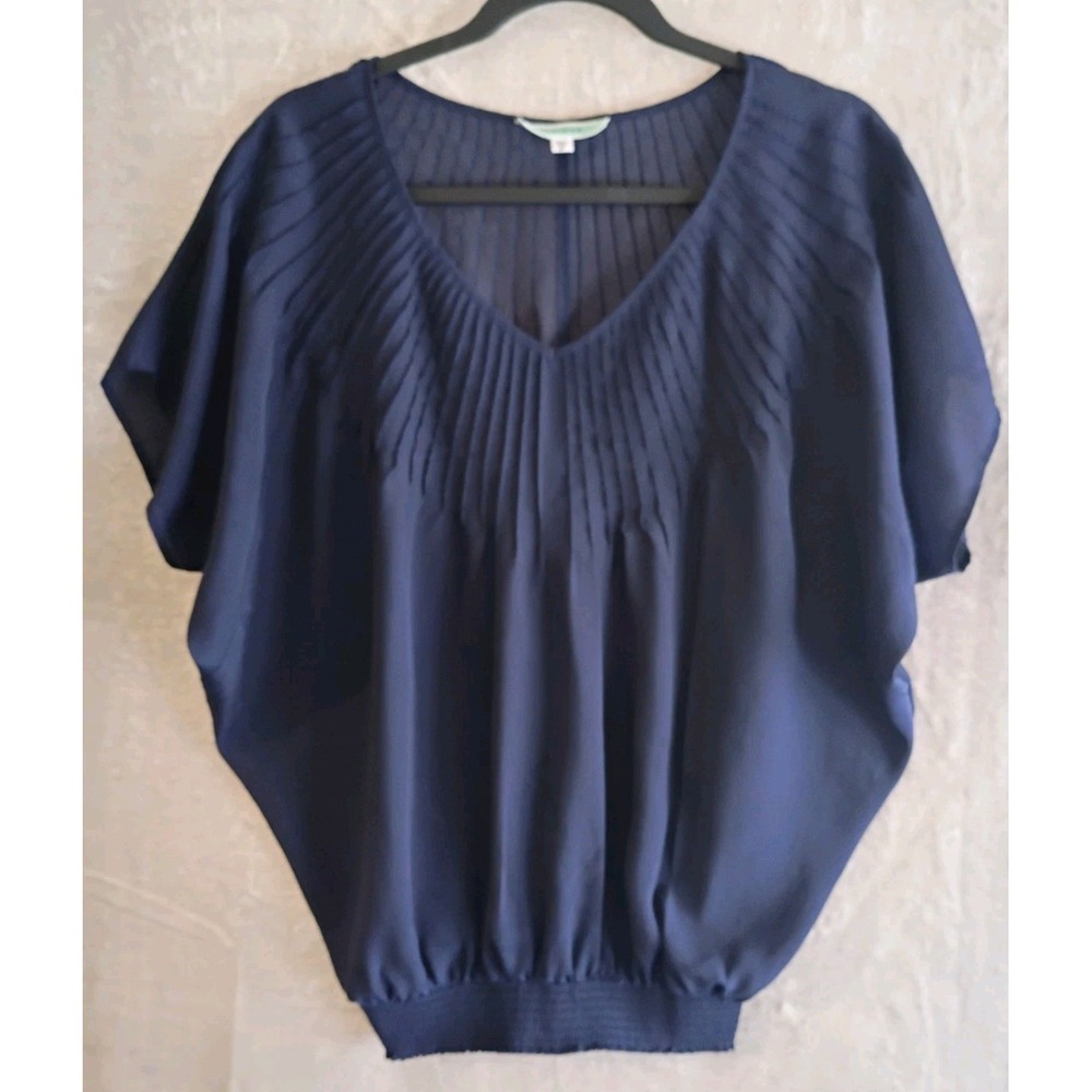 Anthropologie Pleione Pintucked Smocked Hem V-neck Dolman Top Navy Size S‎